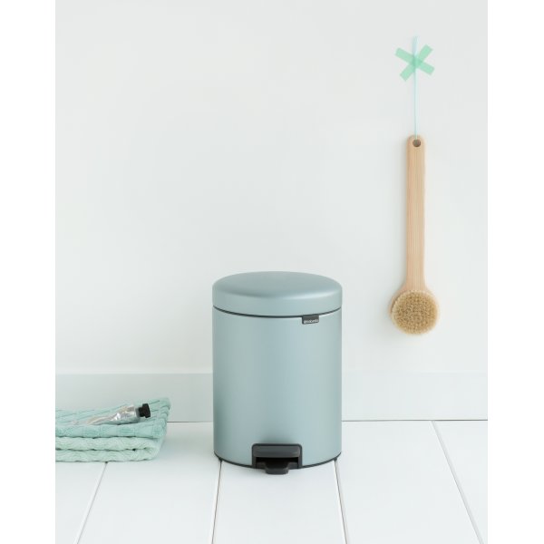 Brabantia Pedalspand, 5 L, metallic mint