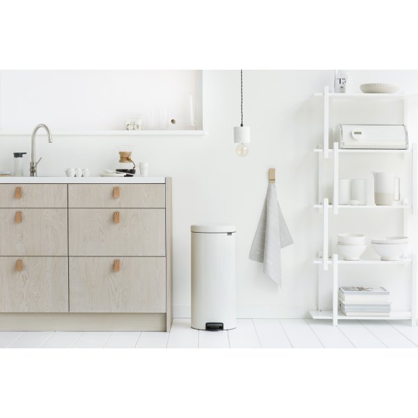 Brabantia Pedalhink 30 L, white