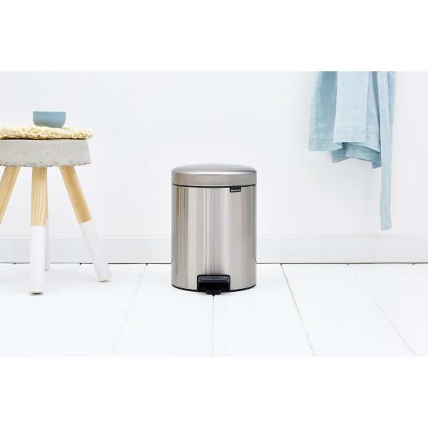 Brabantia Pedalhink 5 L, matt steel