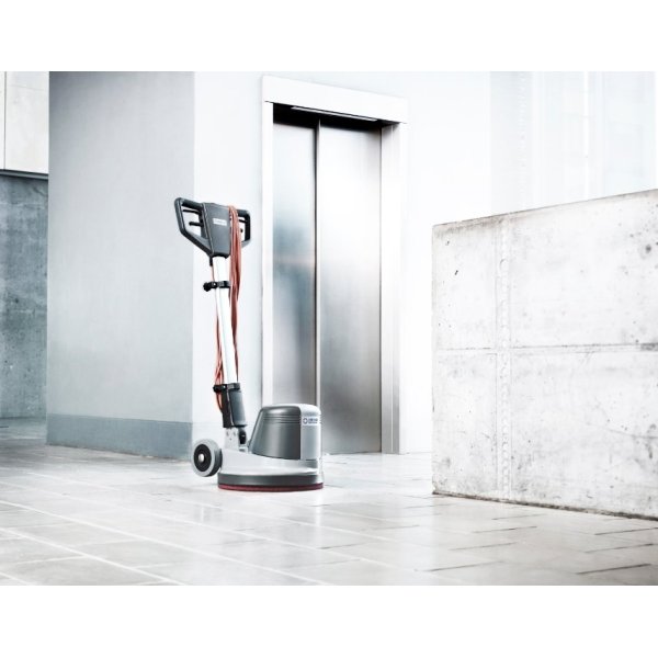 Skurmaskin Nilfisk FM400 L