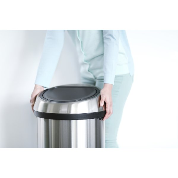 Brabantia Touch Bin 60 L, matt black FPP lid