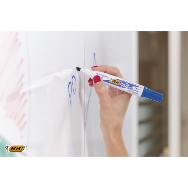 Bic whiteboardmarker 3-5,8mm, skrå spids, sort