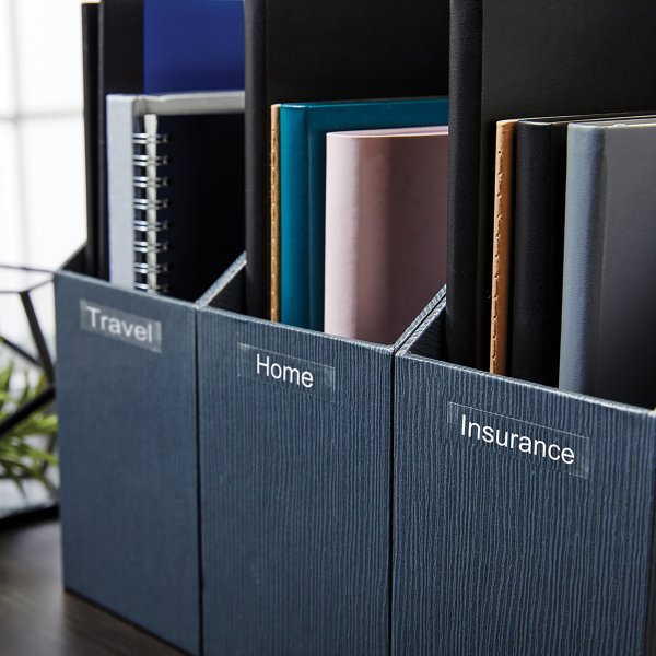 Dymo D1 etikettband 12mm, vit på klar