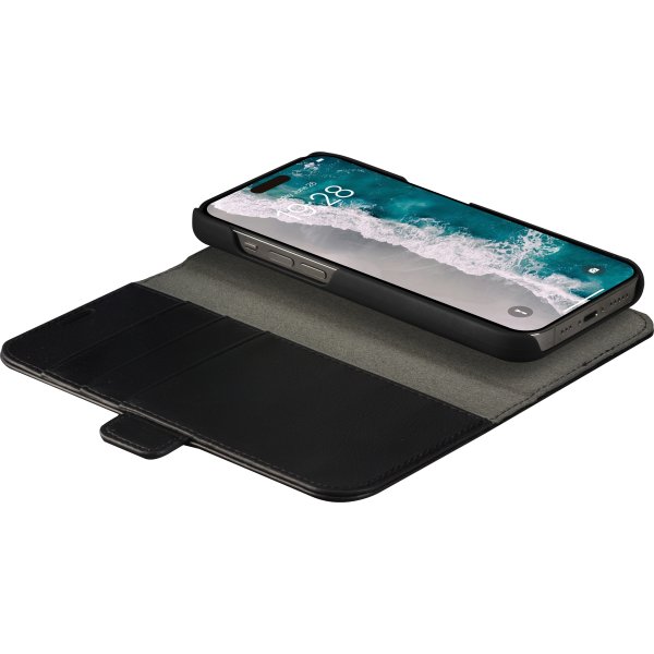 dBramante1928 Stockholm cover iPhone 15 Pro, svart