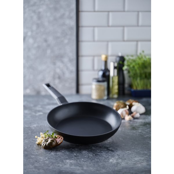 Stekpanna, alu med beläggning, PFAS-fri, 28 cm.