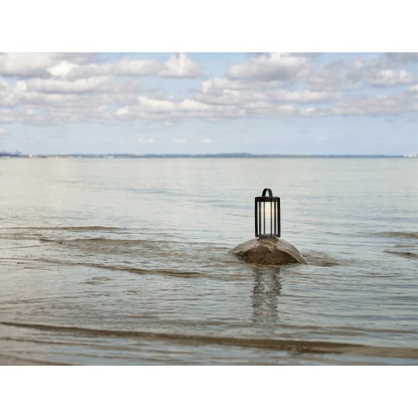 Zone Firefly LED-lykta, Ø19 x H30 cm, svart