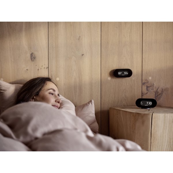 Jacob Jensen väckarklocka, 11,5 x2,3x5,5cm, svart