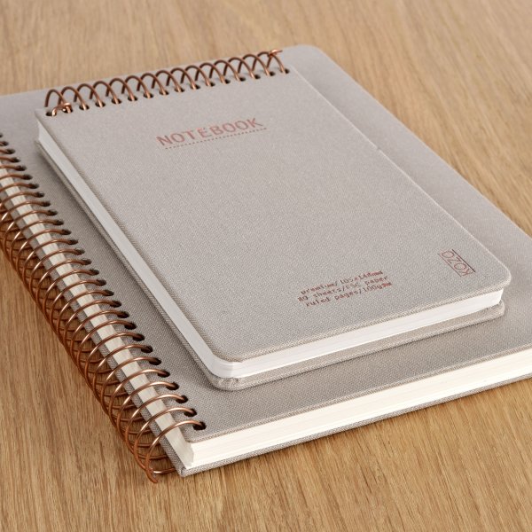 Kozo Premium Anteckningsbok | A6 | Linjerat | Sand