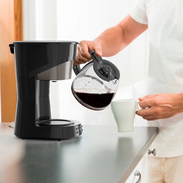 Black+decker Kaffebryggare LCD 12 koppar, svart