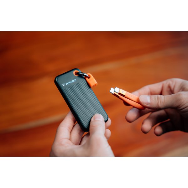 VERBATIM USB 3.2 Gen 2 1TB, SSD, Svart/Orange