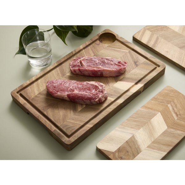 Aida Herringbone Skärbräda m/saftränna, 40x26x3 cm