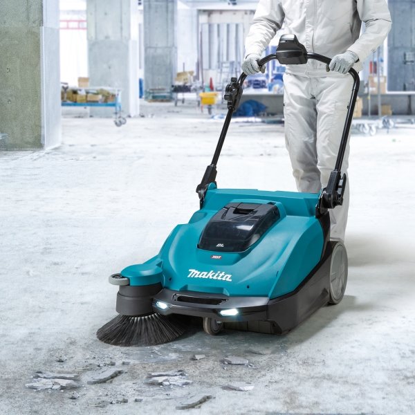 Makita Sopmaskin med sug XGT 40V, 47L, ex. Batt.