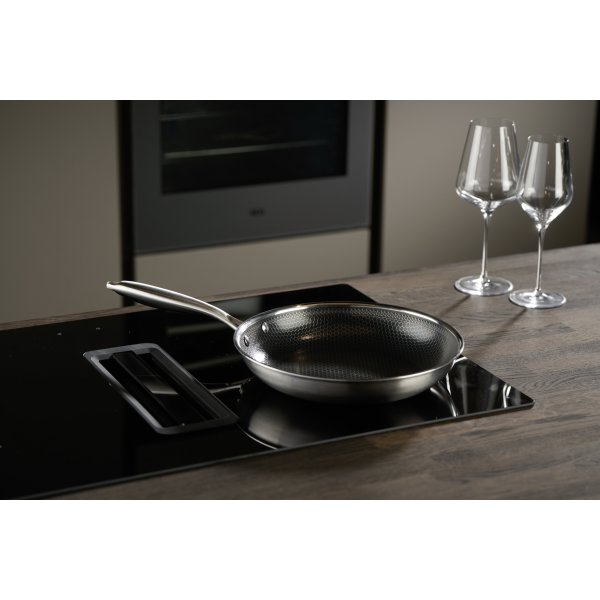 by Gaard Hexa Panna, rostfritt stål Ø28