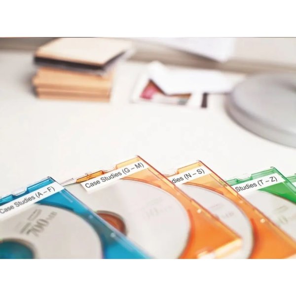 Dymo D1 etikettape, 12 mm, röd på vit