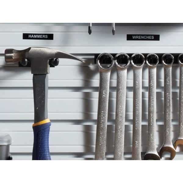 Dymo D1 polyestertape, 19 mm, svart på vit