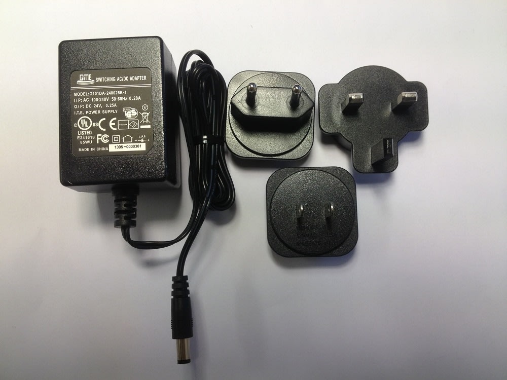 SoundEar Adapter EU/UK/US