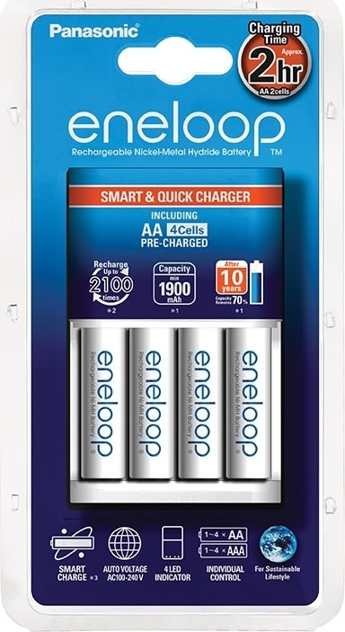 Panasonic Eneloop laddare + 4xAA uppladdningsbara