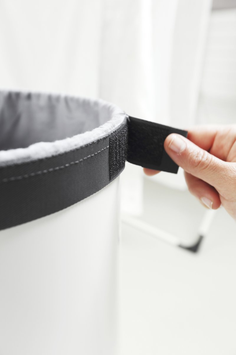 Tvättkorg Brabantia 60 L Vit med korklock