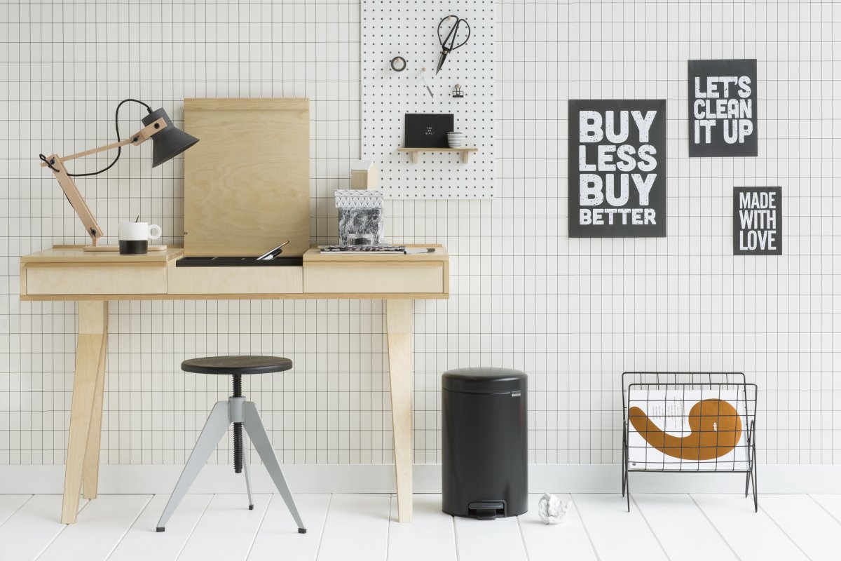 Brabantia Pedalhink 12 L, matt black