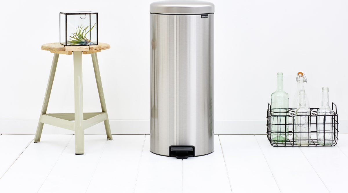 Brabantia Pedalhink 30 L, matt steel