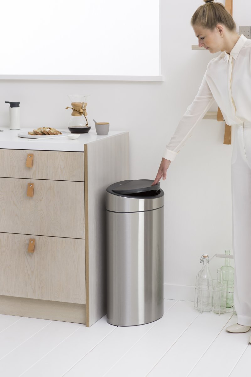 Brabantia Touch Bin 40 L, platinum med stållock