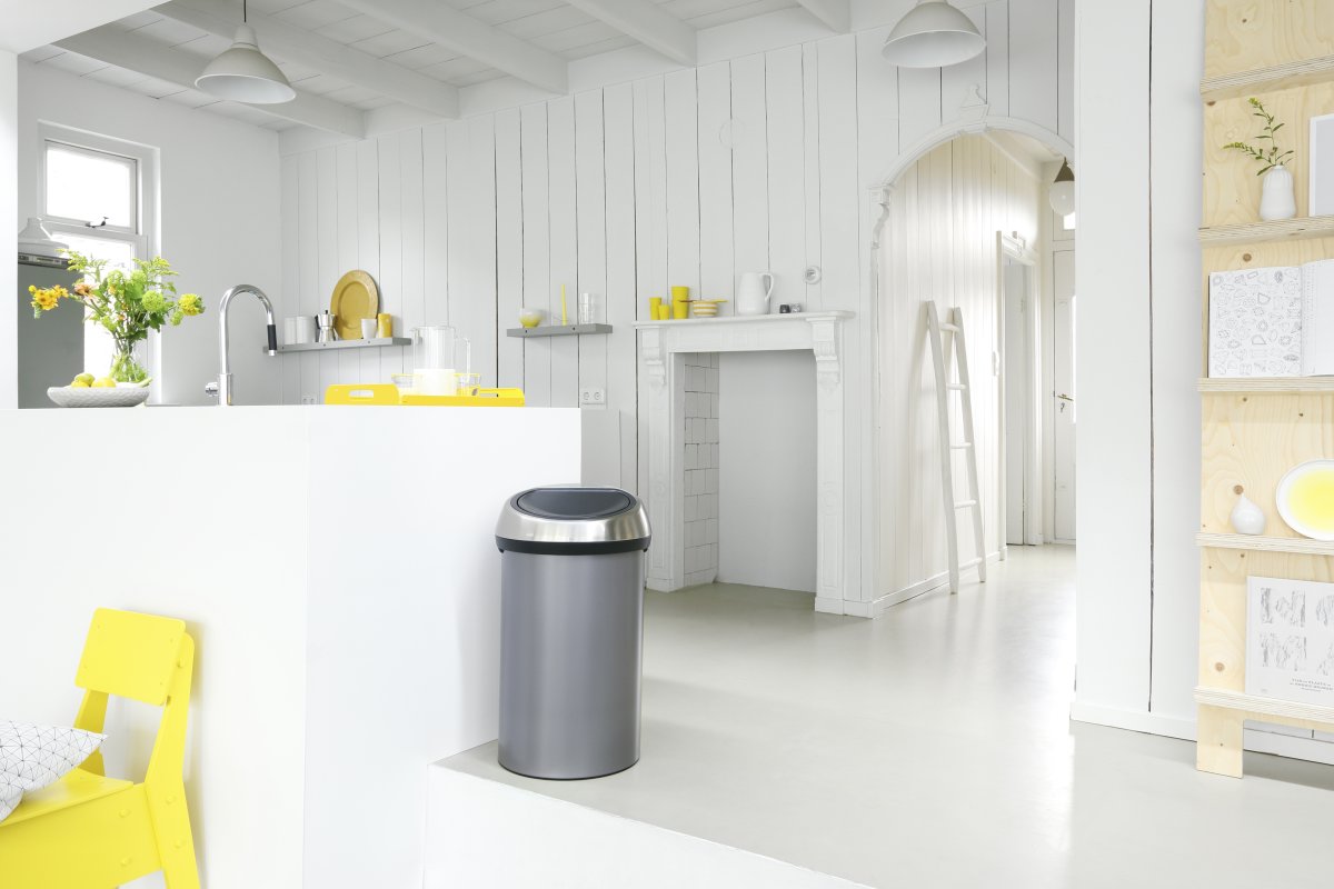 Brabantia Touch Bin 60 L, platinum, FPP-lock