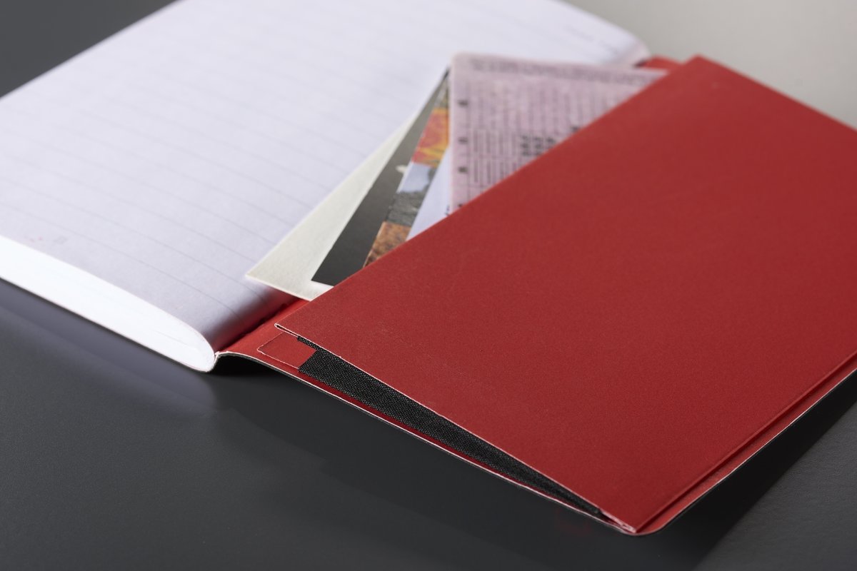 Oxford Black n' Red Soft Anteckningsbok A5, linjer