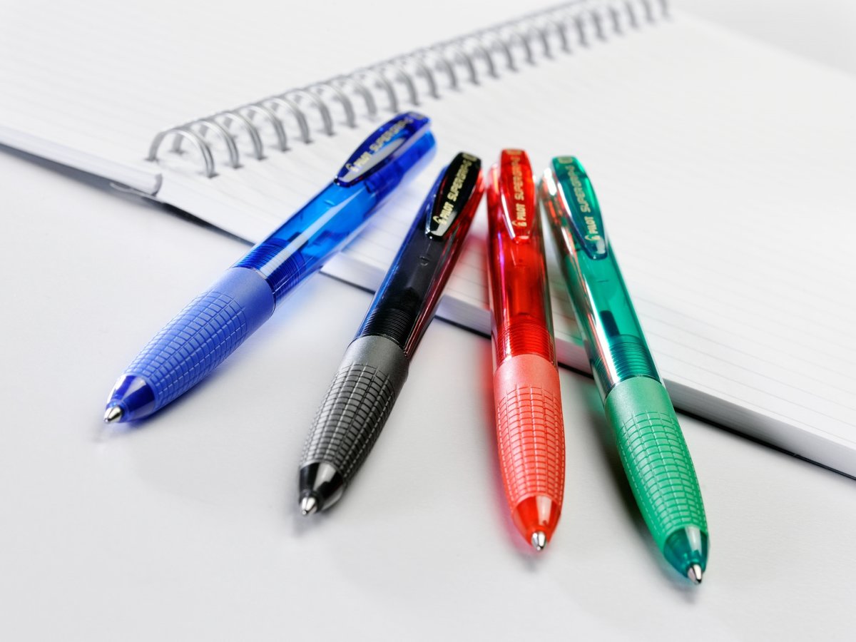 Kulspetspenna Pilot SuperGrip G Medium Svart