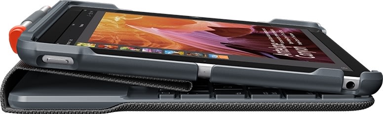 Surfplattefodral Logitech Slim Folio Tangentbord i