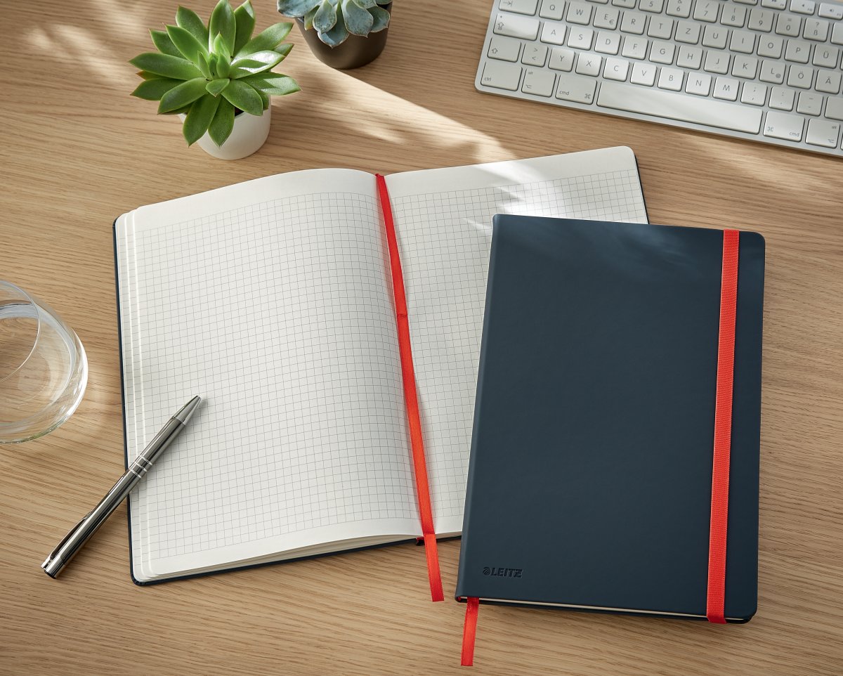 Leitz Cosy Notebook, B5, Kvadratisk, Grå