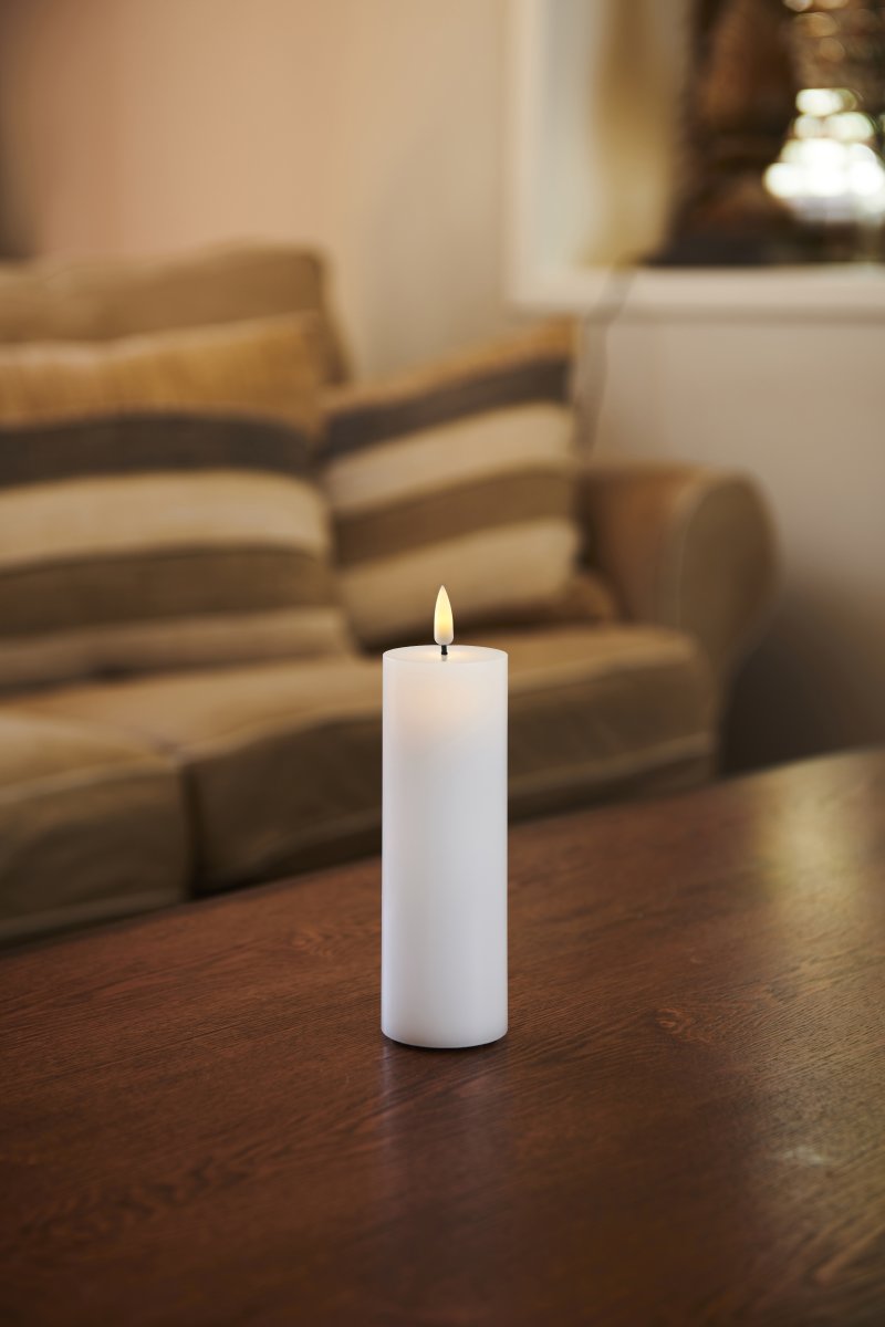 Sille Exclusive LED Ljus, Ø5 x H15 cm, Vit