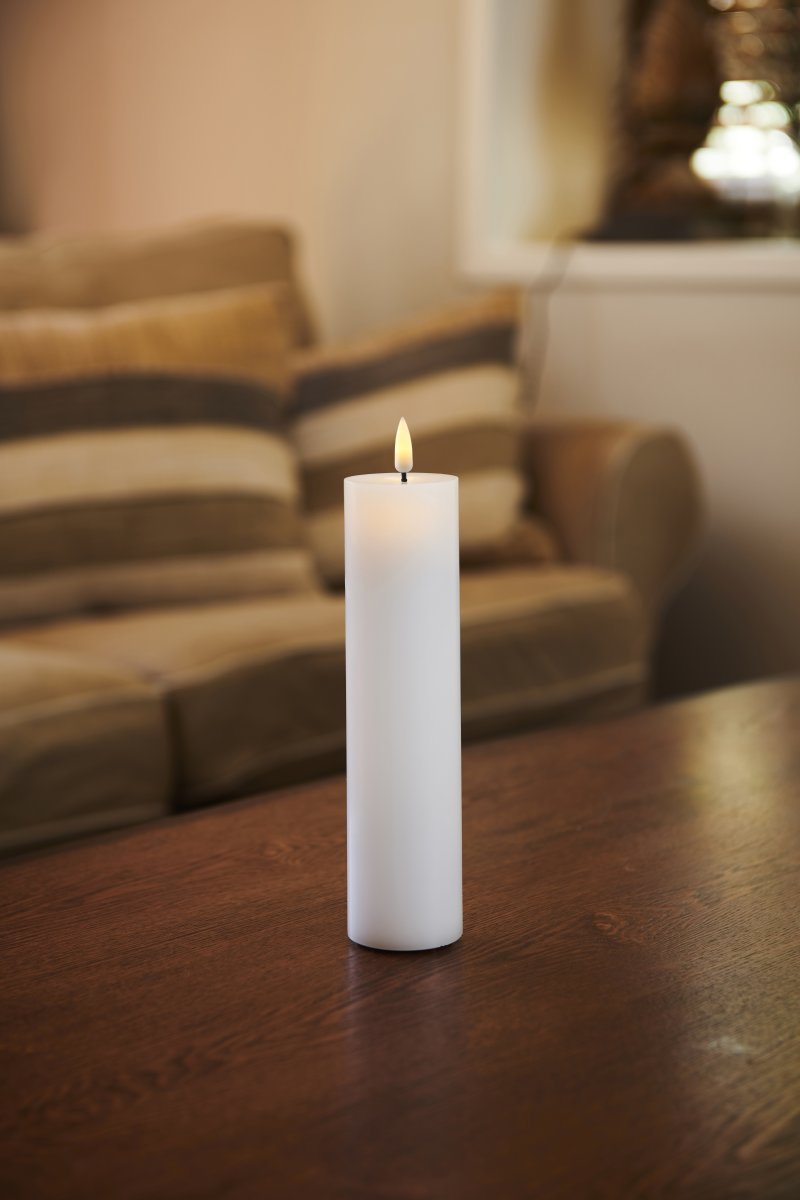 Sille Exclusive LED Ljus, Ø5 x H20 cm, Vit