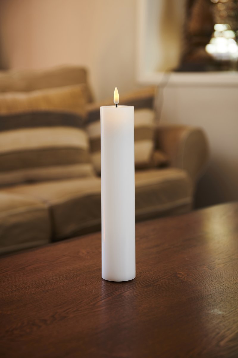Sille Exclusive LED Ljus Ø5 x H25 cm, Vit