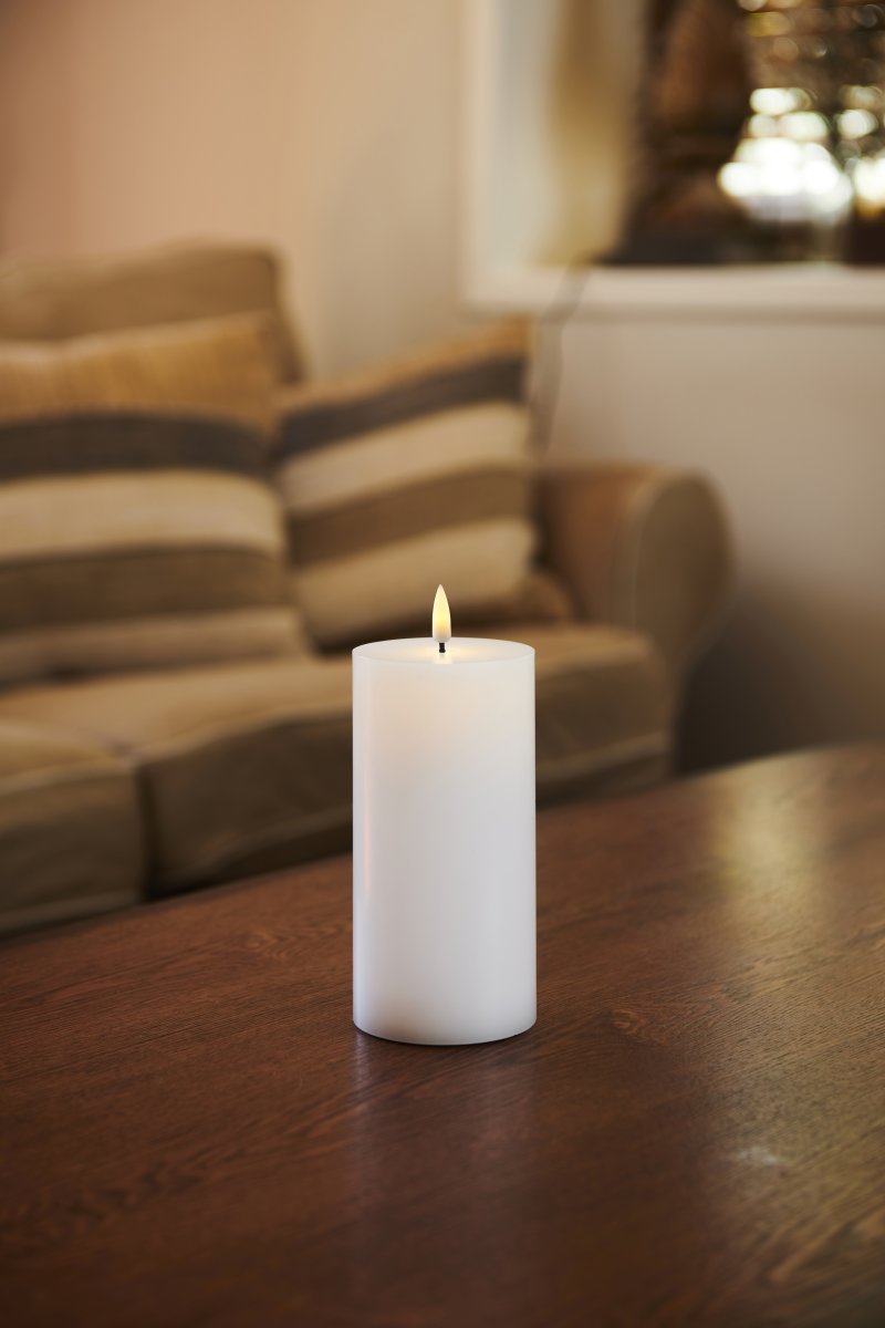 Sille Exclusive LED Ljus, Ø7,5 x H15 cm, Vit