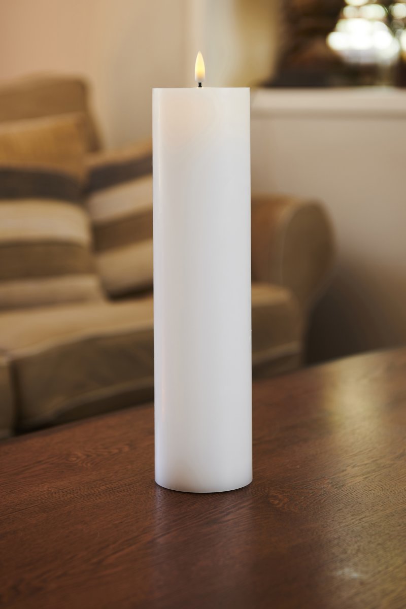Sille Exclusive LED Ljus, Ø7,5 x H30 cm, Vit