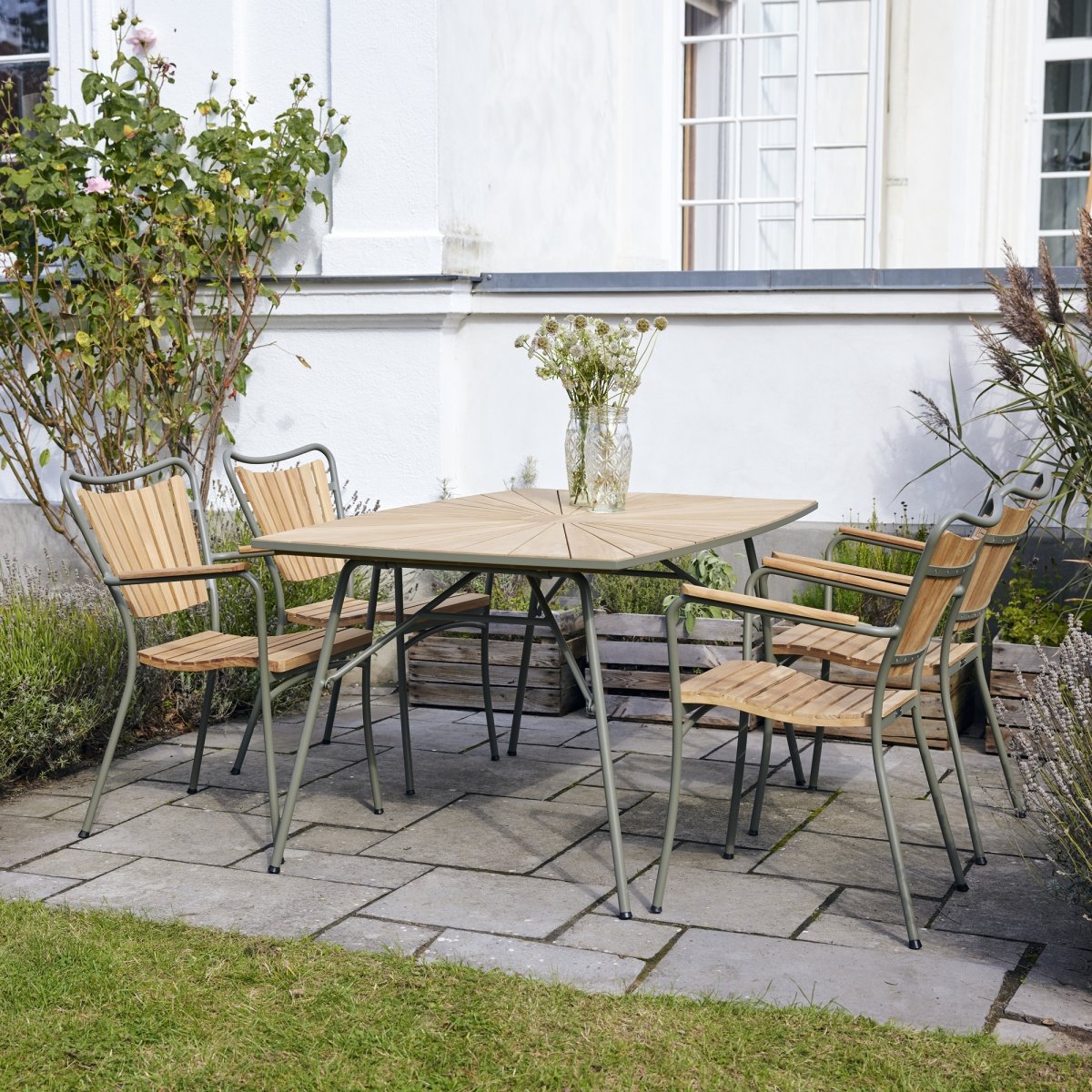 Marguerit trädgårdsbord L144cm + 4 stolar/Olivgrön