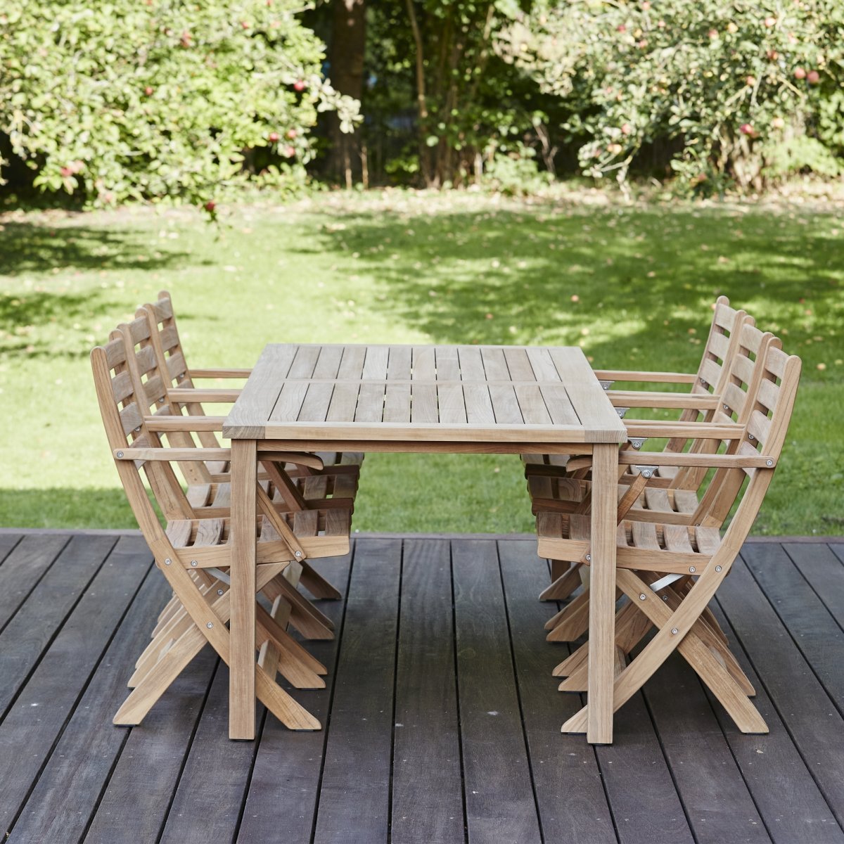 Cambridge trädgårdsbord L200 cm + 6 stolar, teak