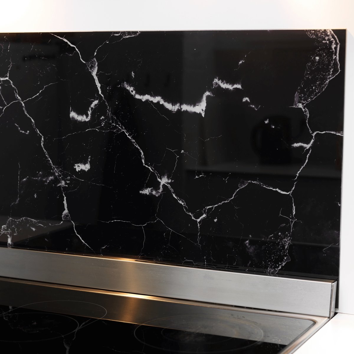 NAGA magnetisk stänkskydd, 100x50 cm, svart marmor