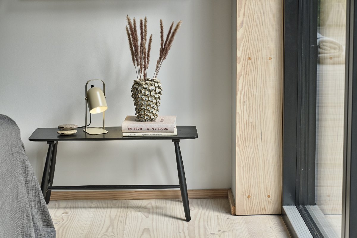 Villa Collection bänk i svartmålad ek