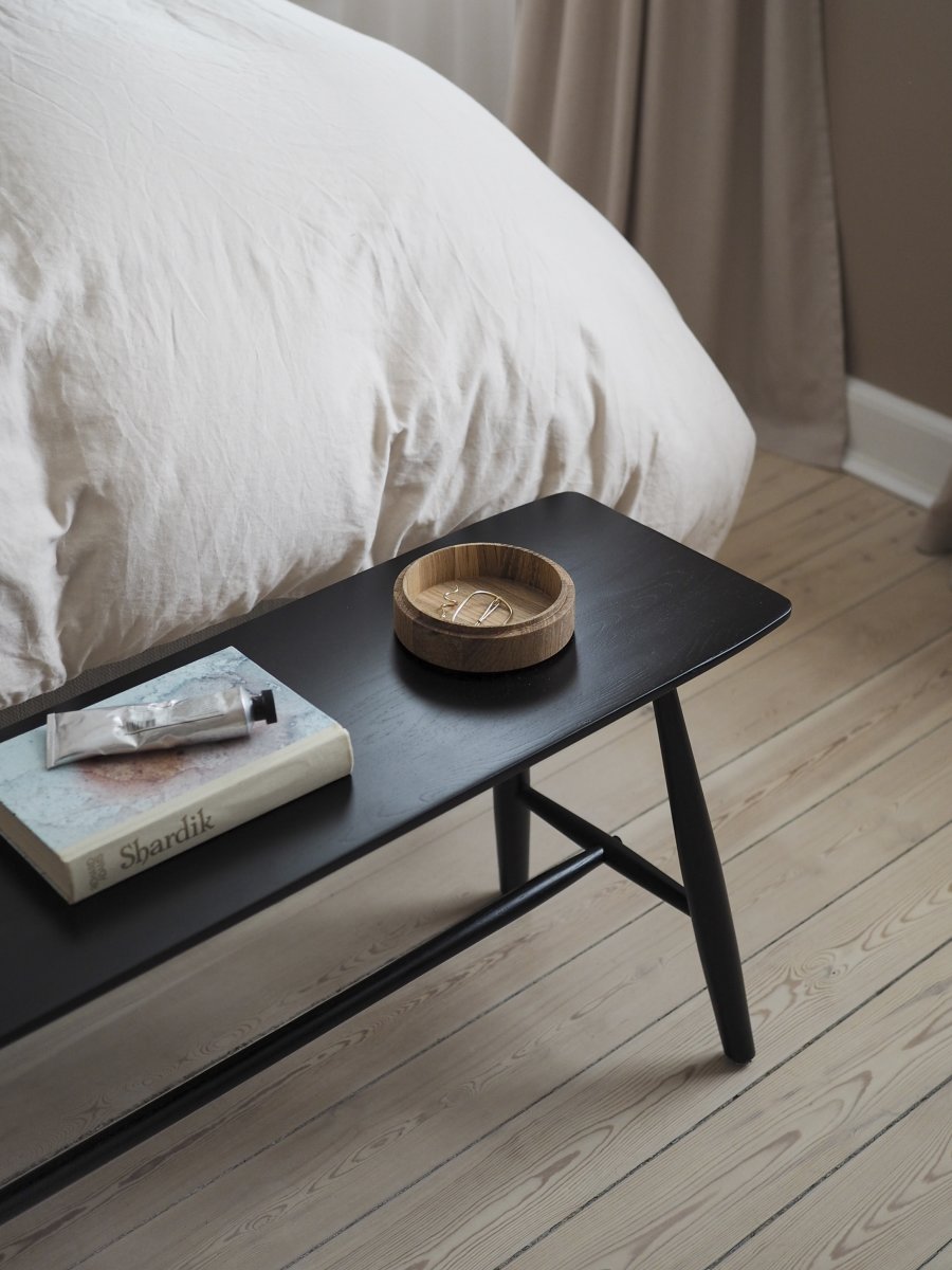Villa Collection bänk i svartmålad ek