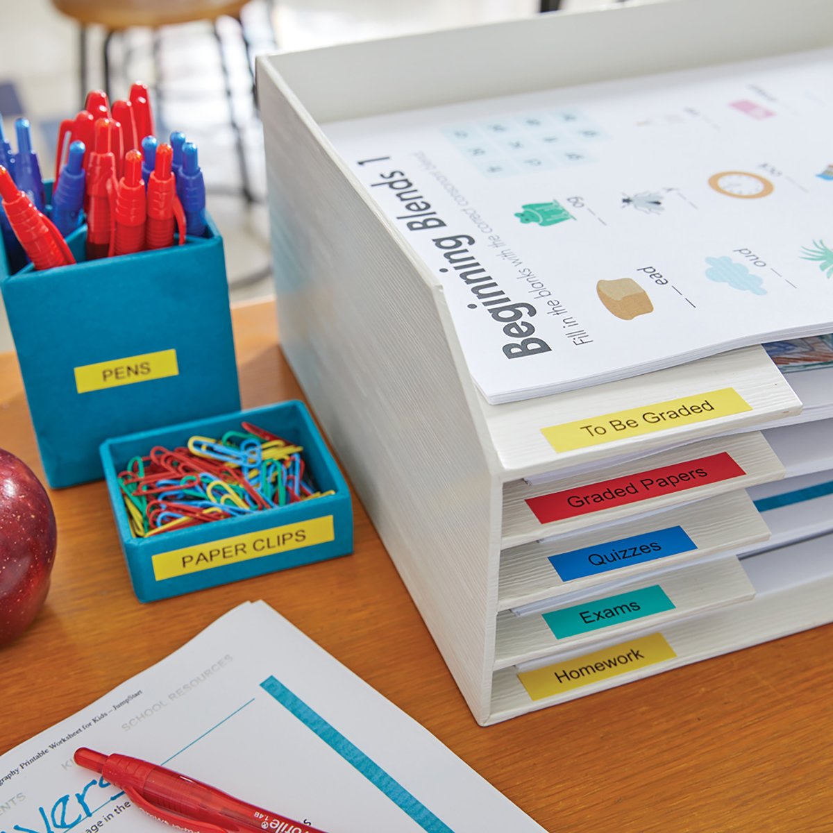 Dymo D1 etikettband 9 mm, svart på blå