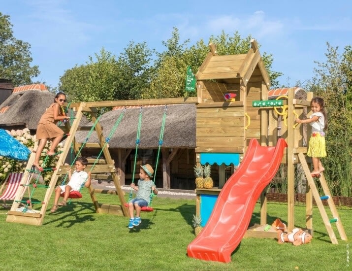 Jungle Gym Resort lektorn, klättring&röd rutsch