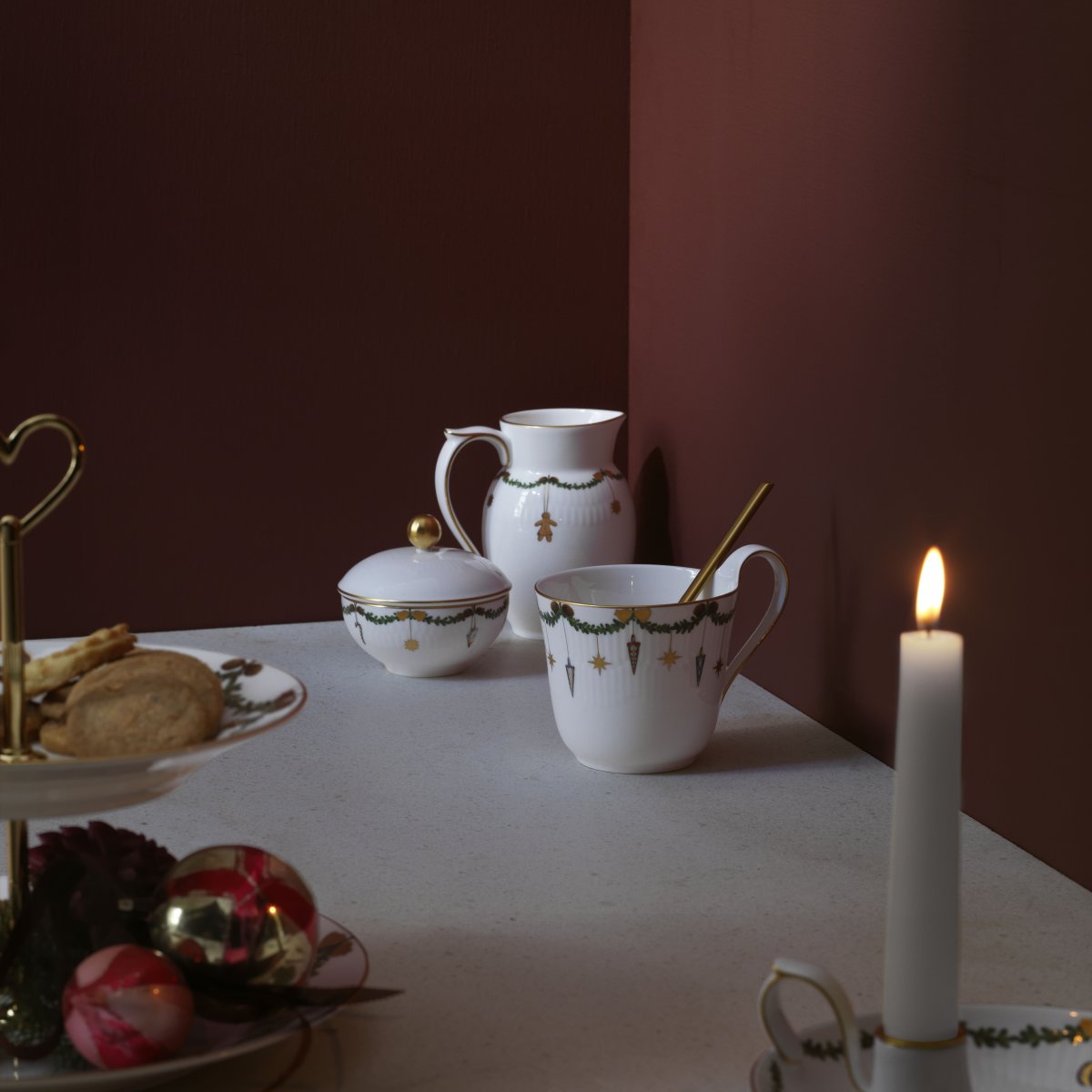 Royal Copenhagen Star Fluted Christmas Mugg