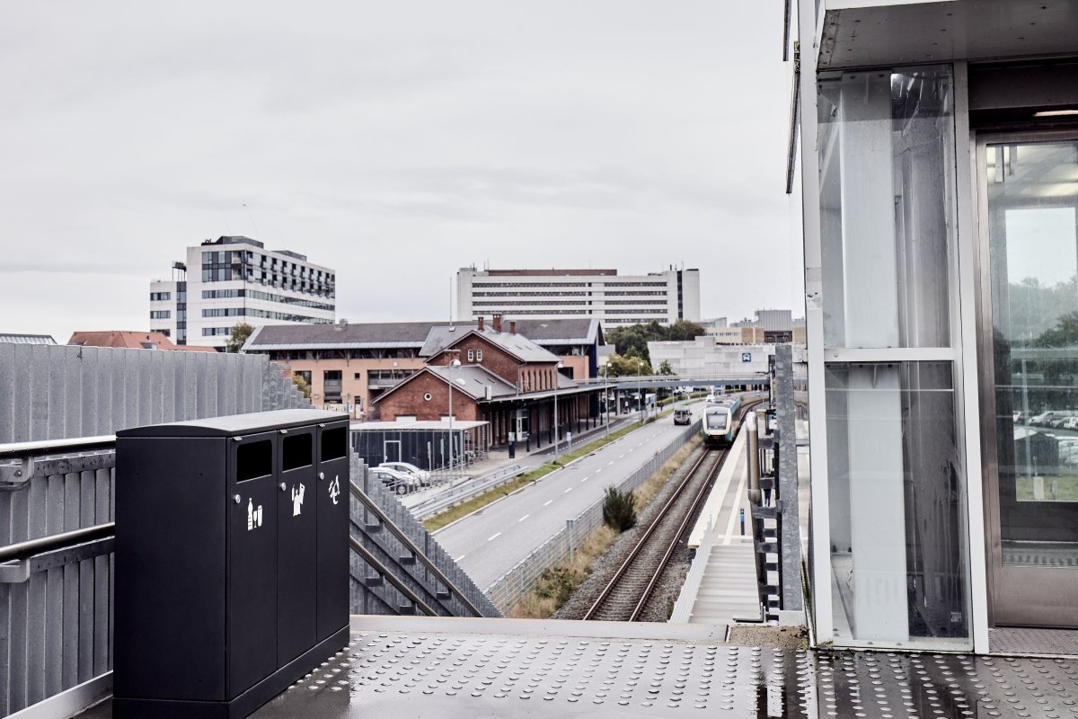 Bica 713 Avfallsstation för utomhusbruk 3x100 L
