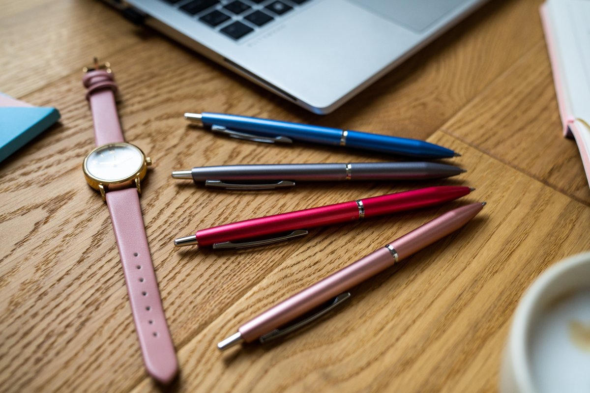 Pilot Acro 1000 Kulspetspenna, M, Roseguld
