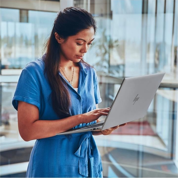 HP ZBook Firefly 16 G11 bärbar dator