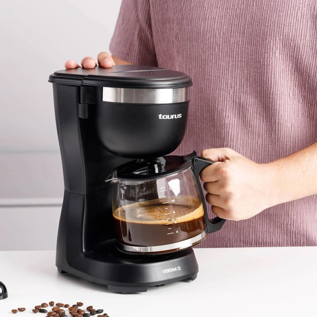 Taurus Verona 12 kaffemaskin, svart