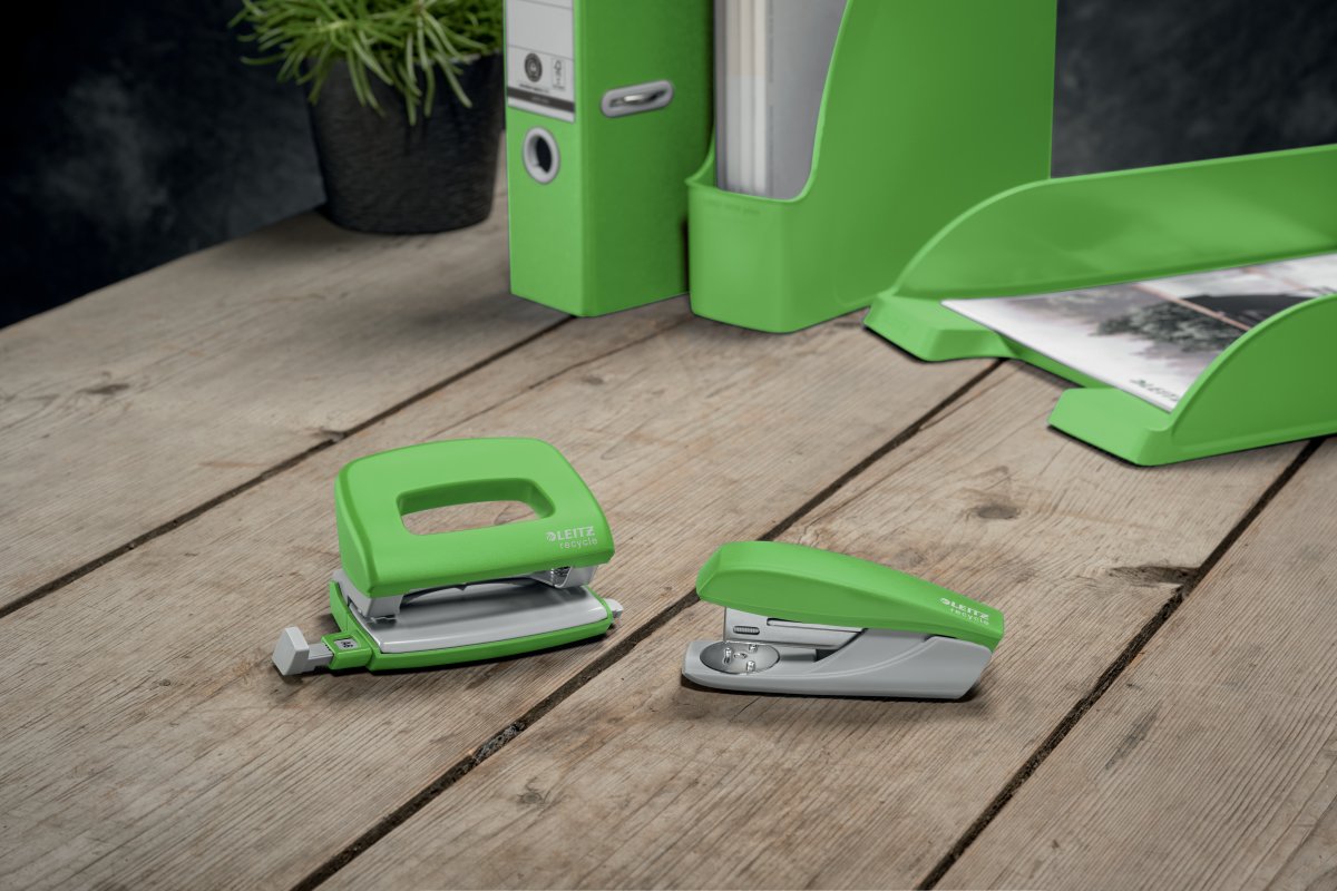 Leitz Recycle häftapparat | 25 ark | Grön