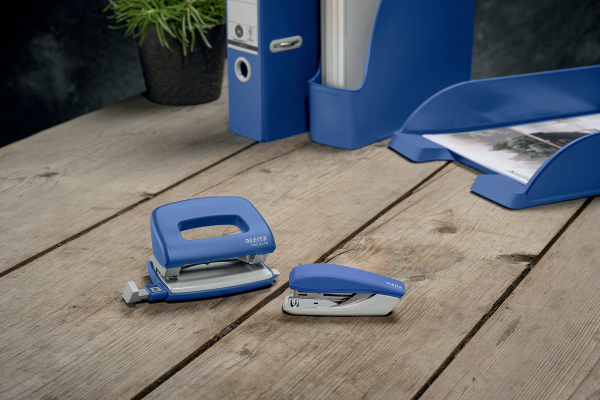 Leitz Recycle häftapparat | 10 ark | Blå