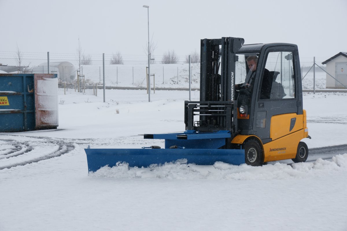 Snöplog för gaffeltruck 2500 mm Blå